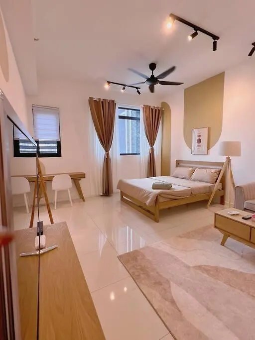 קואלה לומפור Cozy & Homely Chambers Kl@3 Mins Walking Distance To Lrt & Monorail 0*, קואלה לומפור